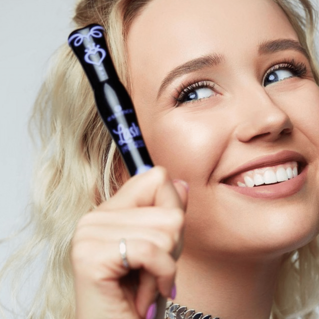 Essence Lash Princess Sculpted Volume Mascara – Image 3